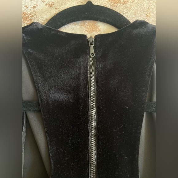 REBECCA MINKOFF VELVET DRESS SIZE XS - Picture 6 of 9